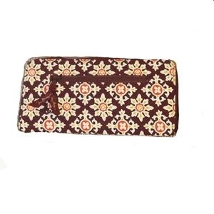 ⭐ Vera Bradley Zip Around Wallet